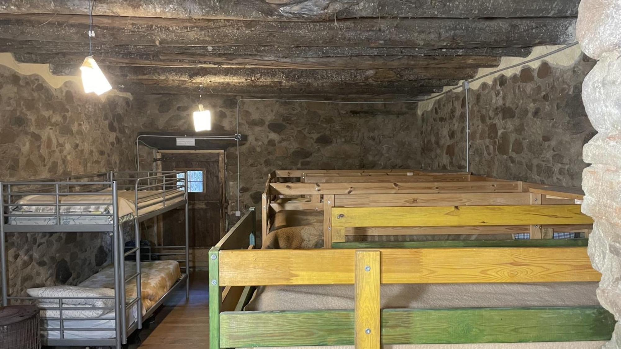Albergue Del Oso Tierraluz Арбусьес Экстерьер фото