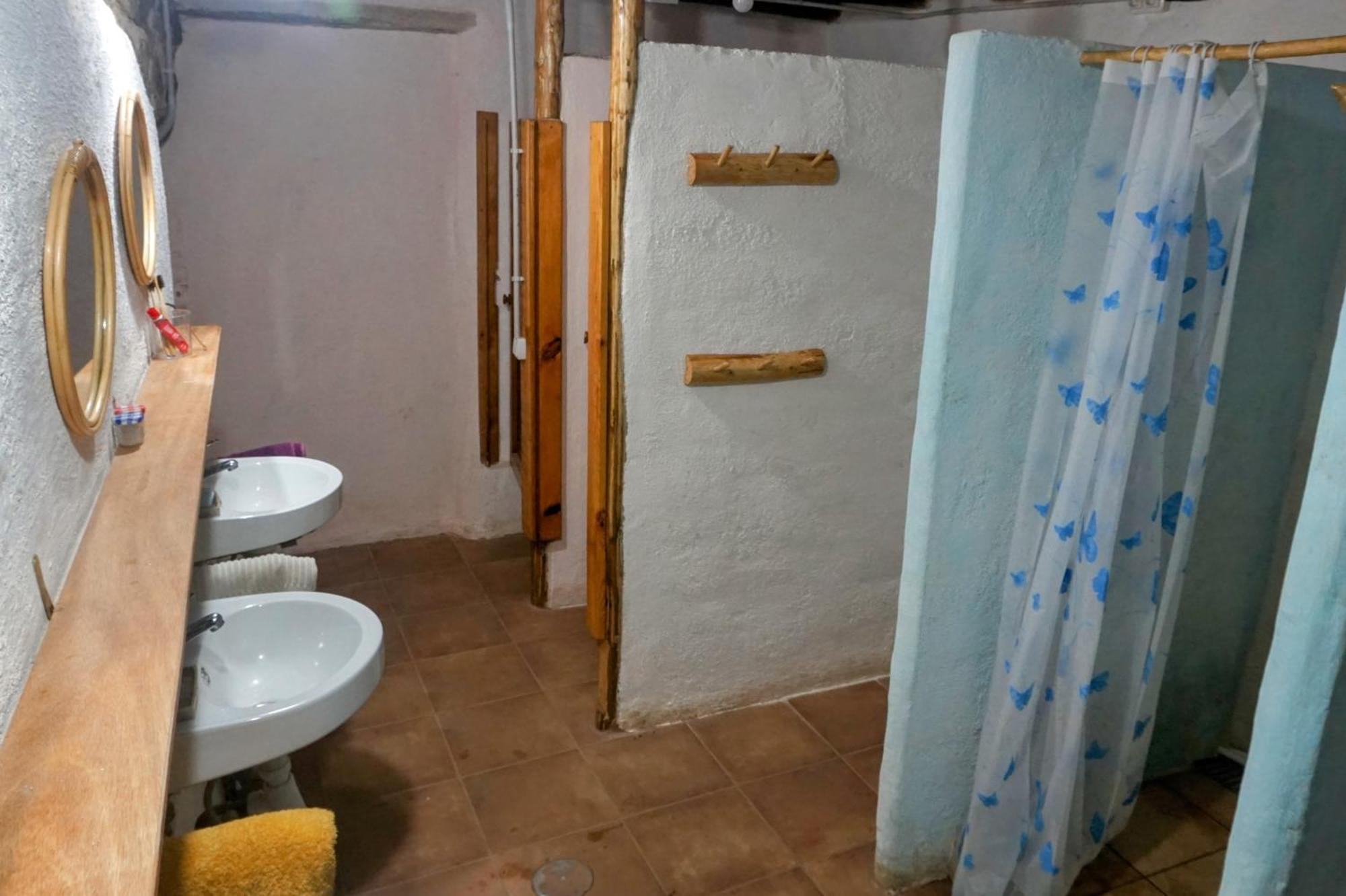 Albergue Del Oso Tierraluz Арбусьес Экстерьер фото